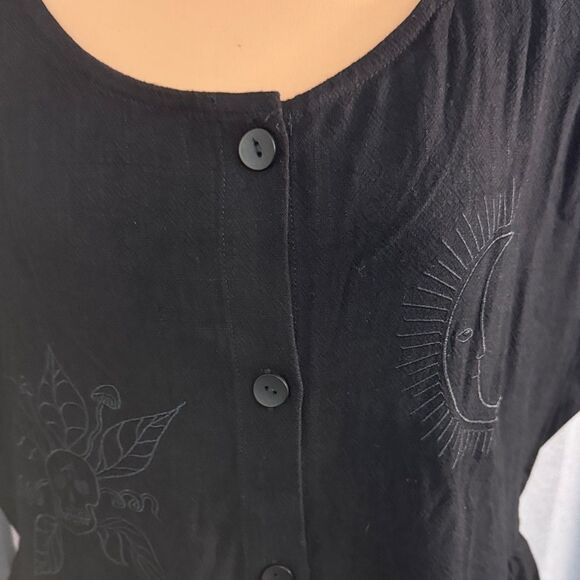 Disturbia Elegant Black Button-Down Dress - Picture 8 of 16